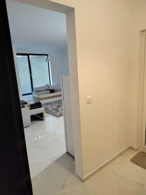 Garsonieră de închiriat în zona Jiului - imagine 2