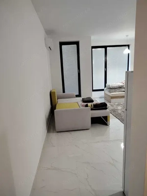 Garsonieră de închiriat în zona Jiului - imagine 7