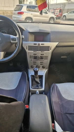 Vand Opel Astra H 1.4 2010 - imagine 4
