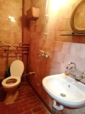 Garsonieră de închiriat în Dămăroaia - imagine 3