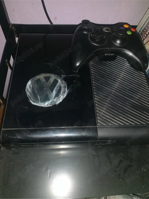 schimb  xbox 360 E cu 6 jocuri pe disc si 3 jociri pe hard pe hard am far cry 4 fifa18 si gta 5