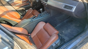 BMW  E 60 525 d   An 2005 - imagine 5