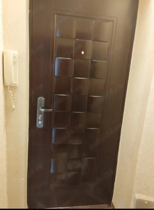 Vând  apartament  - imagine 3