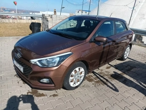 Hyundai i2 km - imagine 2