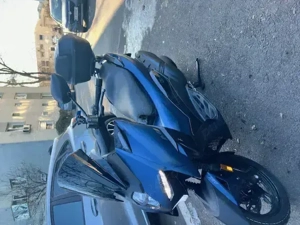 Vand scuter 125cc Zontes in garantie si stare perfecta. - imagine 2