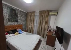 4 Camere 80 mp - 2 balcoane  bloc 1982 - imagine 7