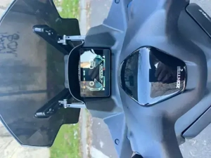 Vand scuter 125cc Zontes in garantie si stare perfecta. - imagine 5