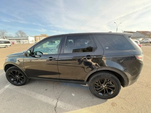 Land Rover Discovery 2.0 TD4 HSE - Tracțiune integrală - Diesel - Automatic - 150 hp  - imagine 4