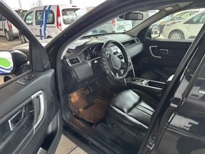 Land Rover Discovery 2.0 TD4 HSE - Tracțiune integrală - Diesel - Automatic - 150 hp  - imagine 5