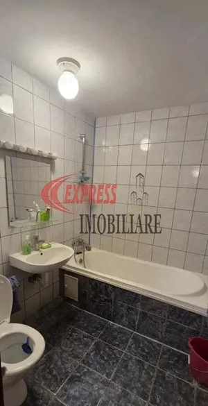 Titan, 1 Decembrie 1918, Auchan Titan, Scoala Mexic - imagine 5