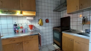 Apartament 3 camere Decomandate 76 mp parter inalt cu 2 Bai Balcon CETATE Piata - imagine 6