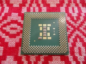 Procesor Intel Celeron 766, socket 370 - imagine 2