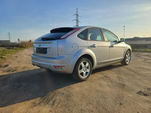 Ford Focus 1.6 benzina, 100 Cp., AC functional etc - imagine 6