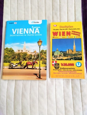 Ghid turistic nou în limba engleză despre Viena și hartă nouă în limba germană a Vienei 