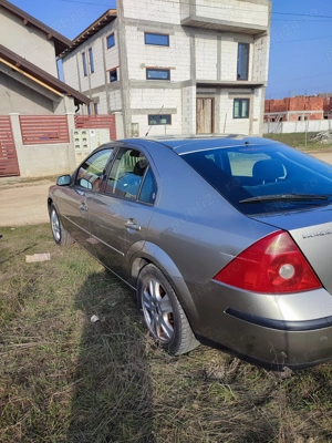 Ford Mondeo mk3 Ghia - imagine 5