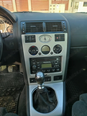 Ford Mondeo mk3 Ghia - imagine 2