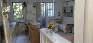   Închiriez garsoniera 34 mp 350 e