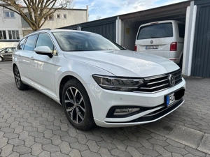 VW Passat Variant Buss 2.0TDI, DSG, LED, camera, carlig, incalzire stationara, Apple Car, Navi - imagine 2