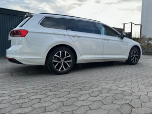 VW Passat Variant Buss 2.0TDI, DSG, LED, camera, carlig, incalzire stationara, Apple Car, Navi - imagine 5