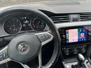 VW Passat Variant Buss 2.0TDI, DSG, LED, camera, carlig, incalzire stationara, Apple Car, Navi - imagine 10