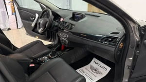 ** Renault Megane BOSE ** - imagine 18