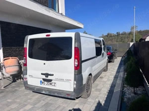 Vand sau schimb Opel Vivaro - imagine 2