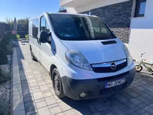 Vand sau schimb Opel Vivaro - imagine 4