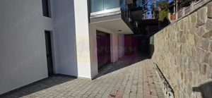 Apartament 3 camere de vânzare la Sinaia - imagine 17