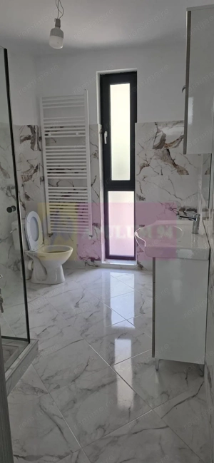 Apartament 3 camere de vânzare la Sinaia - imagine 9