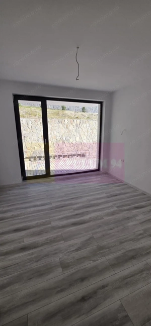 Apartament 3 camere de vânzare la Sinaia - imagine 6