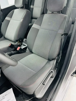 RENAULT SCENIC - imagine 18