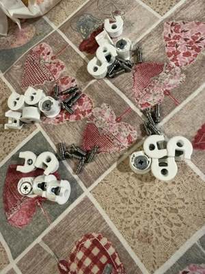 Demontabil Rafix hafele alb 20mm