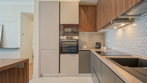 2 Camere Premium ONE66 | Vedere Tâmpa | Comision 0% - imagine 15