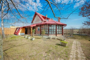 Casă de vânzare, tip duplex, teren 889 mp, în Păușa, comuna Nojorid