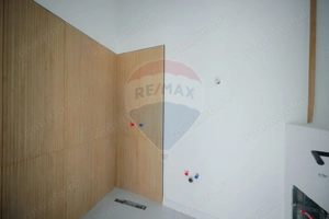 Apartament cu 4 camere de vânzare, ultracentral - imagine 5