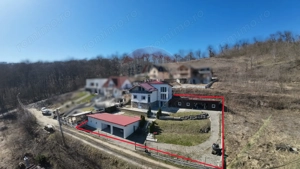 Casă cu vedere spectaculoasă - pentru locuit sau investiție turistică