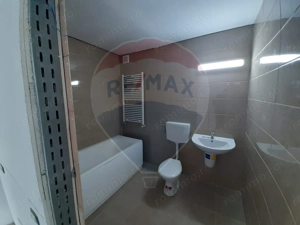 Vila / Pensiune / Camin / Azil seniori, zona superba Moeciu, parcare - imagine 9