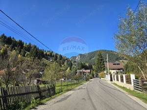 Vila / Pensiune / Camin / Azil seniori, zona superba Moeciu, parcare - imagine 5