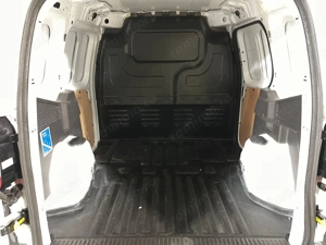 Ford Transit Courier - imagine 8