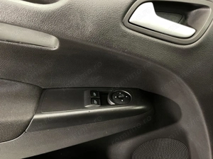 Ford Transit Courier - imagine 11