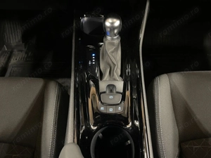 Toyota C-HR - imagine 18