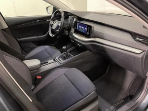 Skoda Octavia - imagine 10