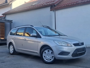   Ford Focus Facelift Benzina 1.6 Motor simplu si fiabil   Euro 4 Fabricatie 2008