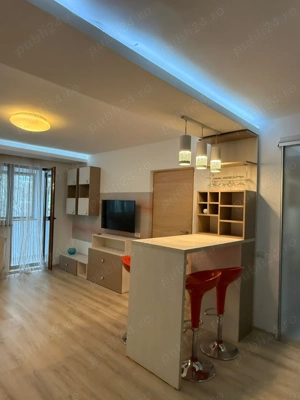 De vanzare apartament 2 camere Drumul Taberei - Favorit (Exclus Agentii)