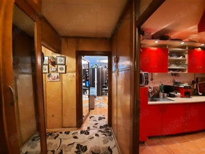 Apart.zona Tepes-3 cam et.1+GARAJ !! - imagine 5