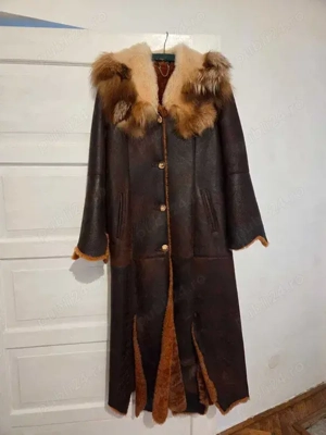 Haina de blana piele naturala