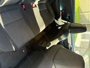 Vand Toyota Auris Hybrid - imagine 6