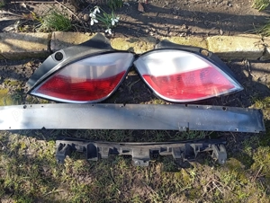 Dezmembrez Opel Astra h cod motor Z17DTR,cod culoare Z155,toate piesele disponibile,relații tel,0720