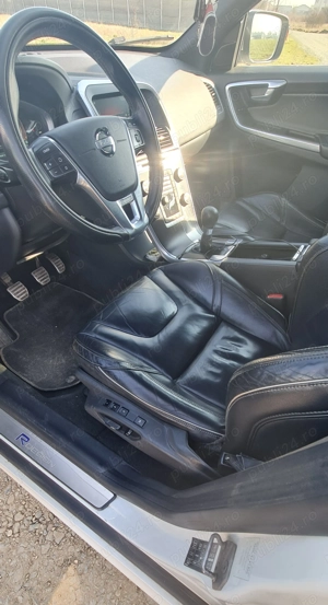 Volvo XC 60 Volvo XC60 D5 AWD R-Design 215 CP - imagine 7