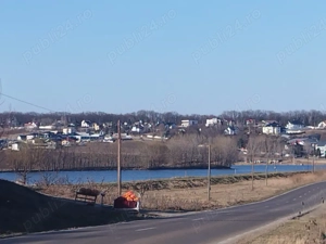 Vând teren intravilan zona Lebăda